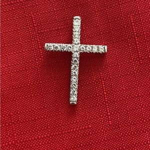 Women’s Sterling Silver Cross
